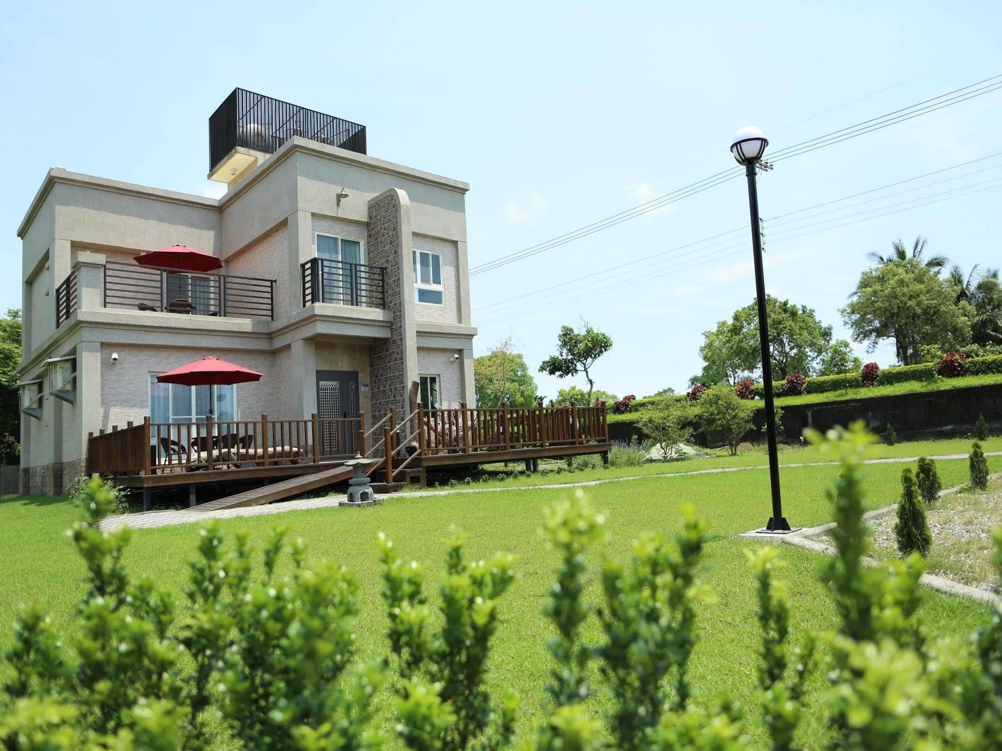 Wang Family B&B Shoufeng Exterior photo
